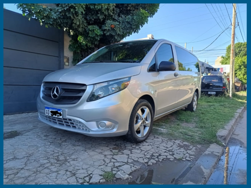 Minivan Mercedes V-Class. Transfer Aeroporto Buenos Aires